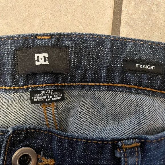 Blue DC Men’s Jeans size 36 - Picture 3 of 5